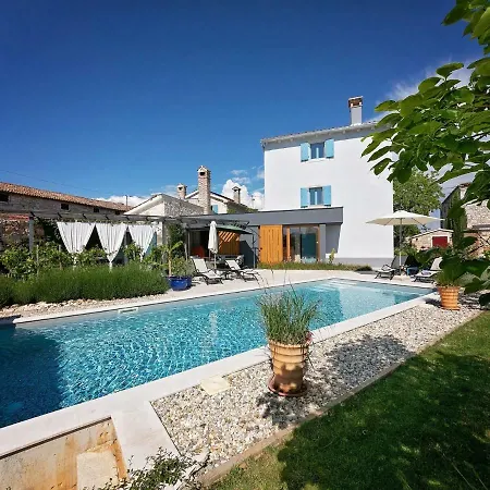 Unique Villa With Saltwater Swimming Pool In Porec * Porec