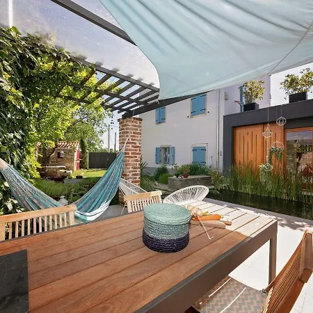 Unique Villa With Saltwater Swimming Pool In Porec Villa Porec
