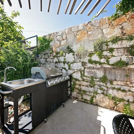 Unique Villa With Saltwater Swimming Pool In Porec Porec