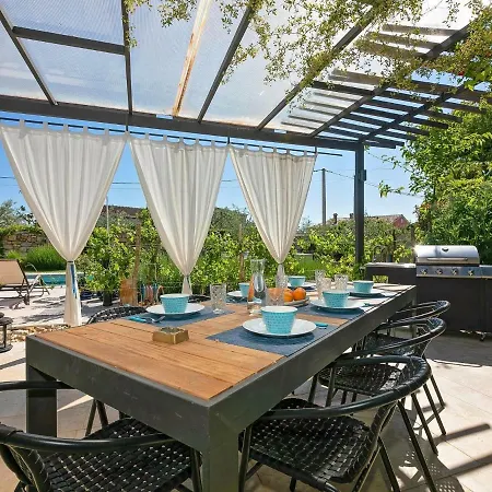 Unique Villa With Saltwater Swimming Pool In Porec Villa Porec